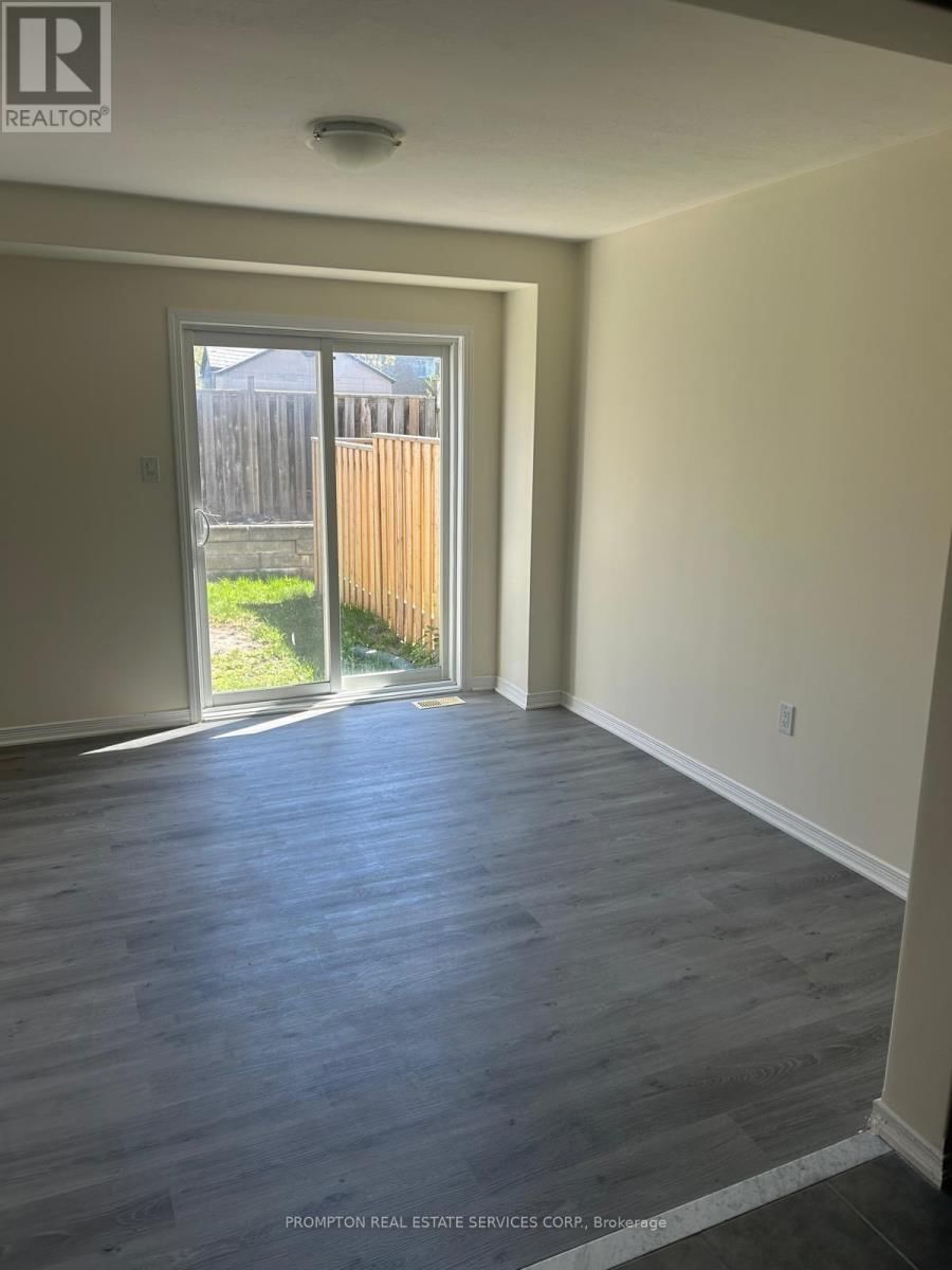 21 - 75 PRINCE WILLIAM WAY Image 6