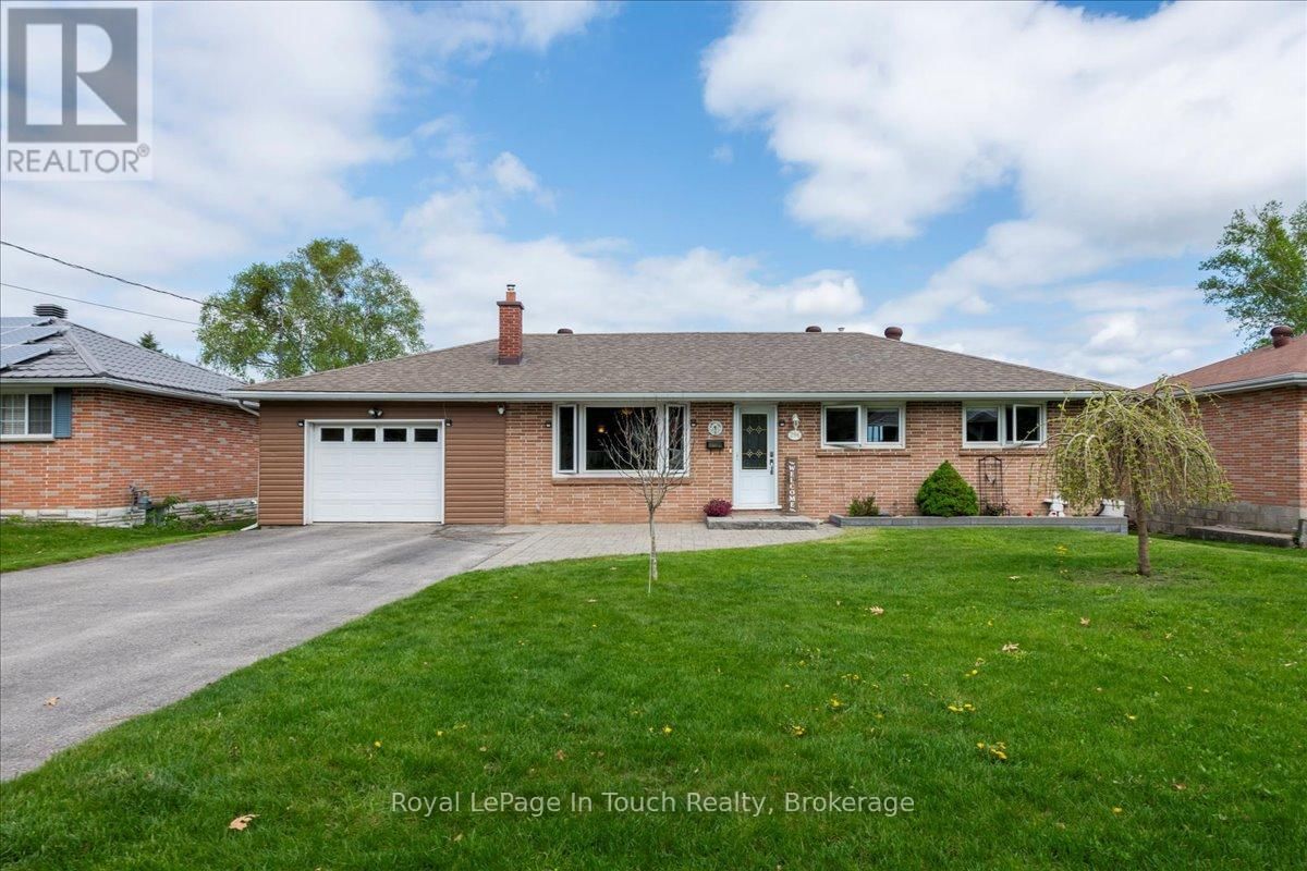 296 JOHN STREET Image 1