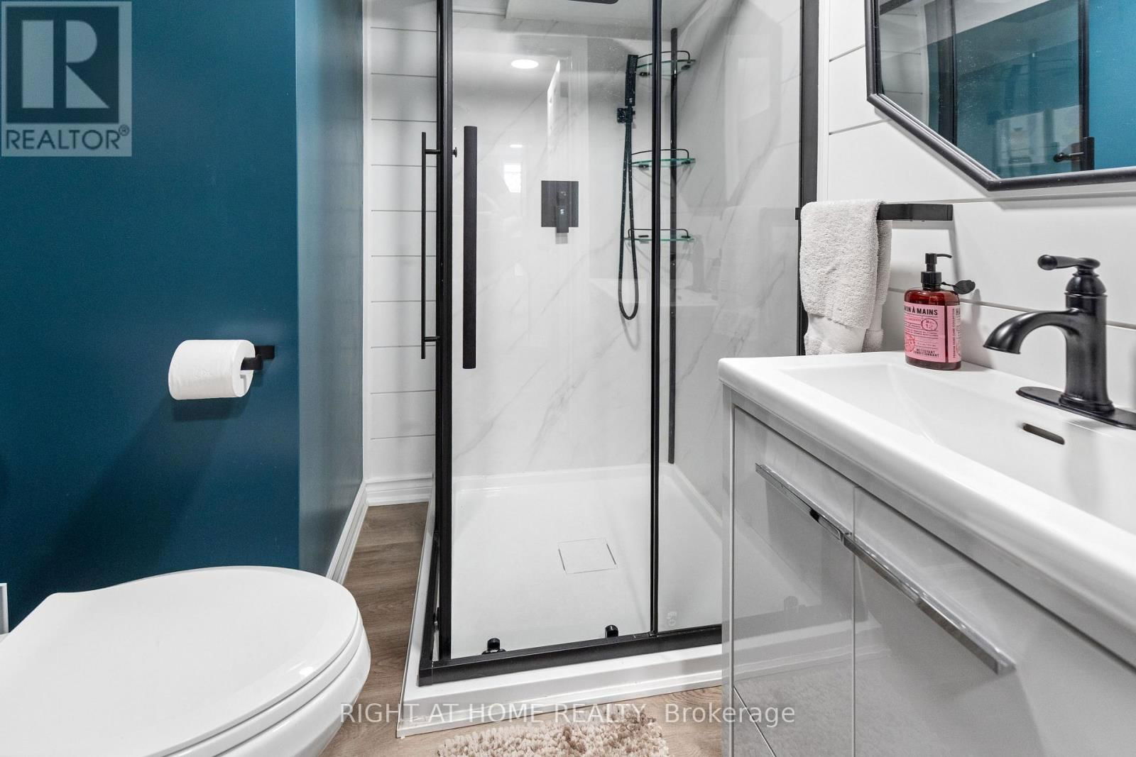 395 HOMEWOOD AVENUE Image 13