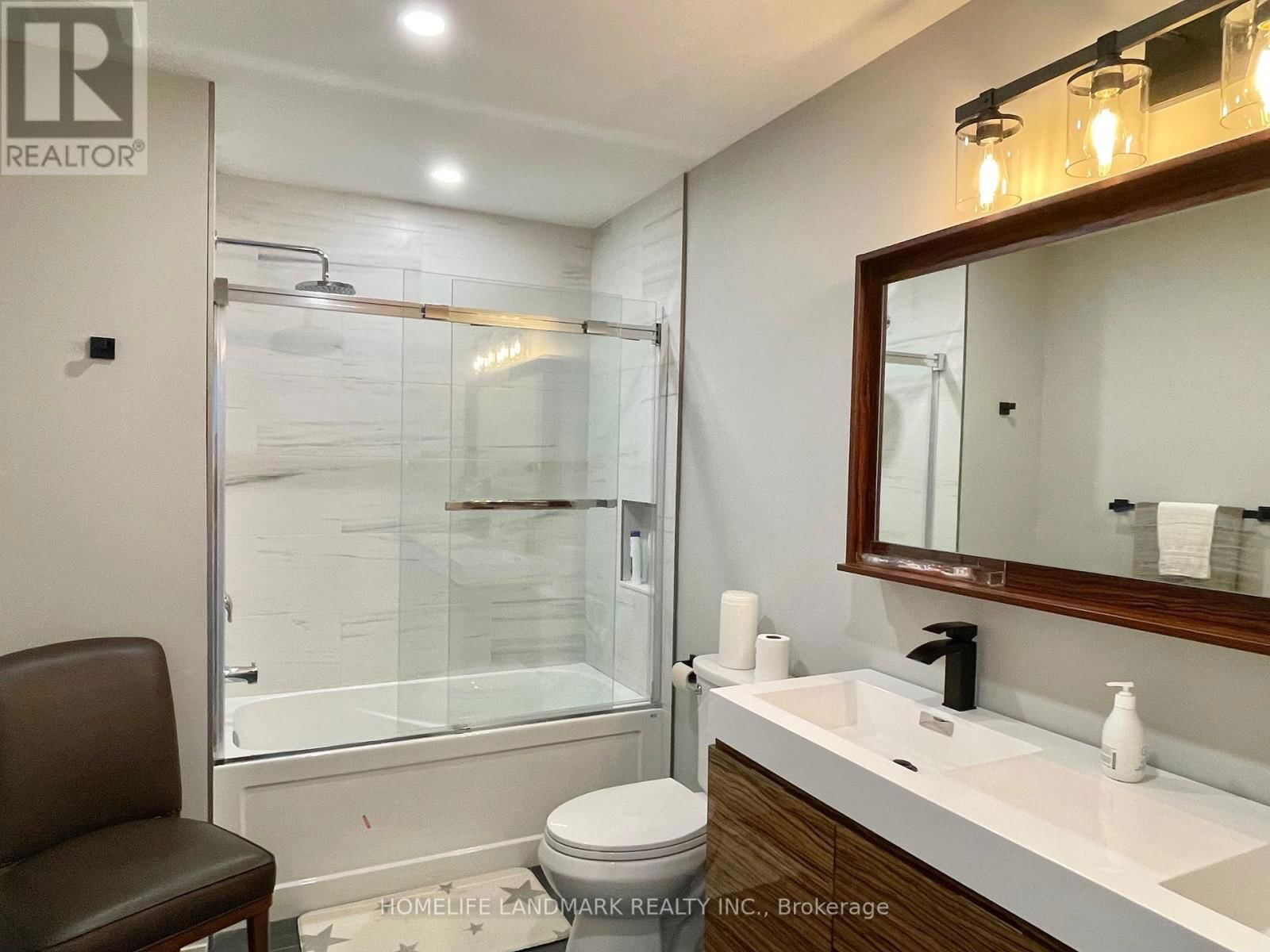35 ROSY BEACH COURT Image 21