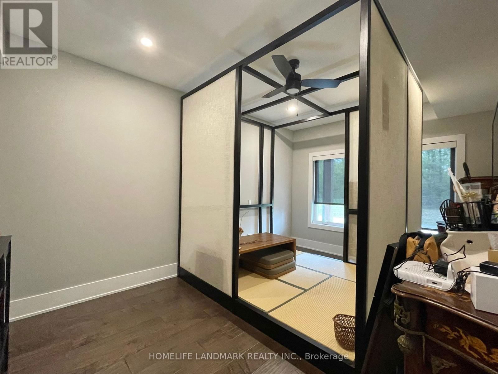 35 ROSY BEACH COURT Image 7