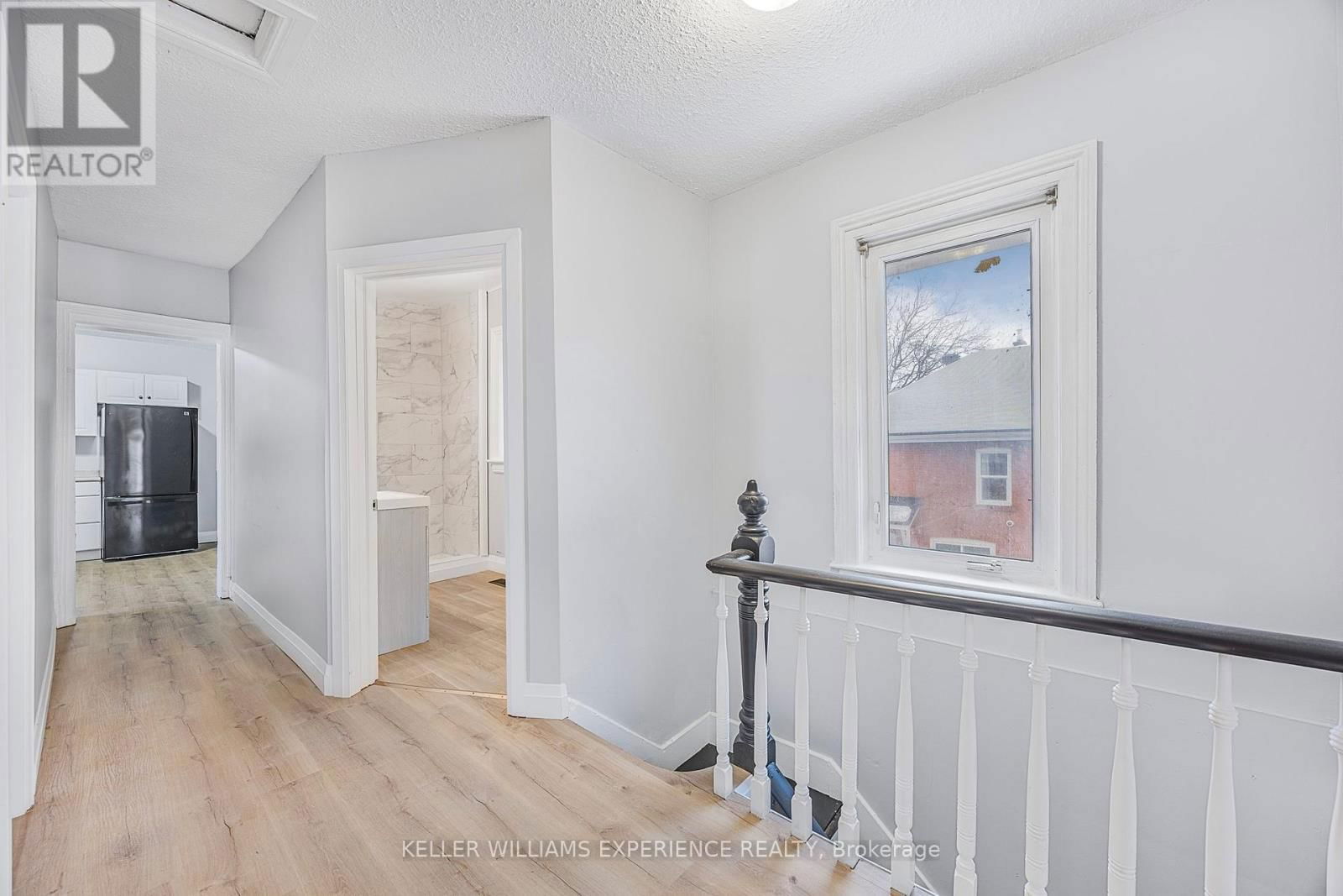 66 MATCHEDASH STREET SOUTH Image 11