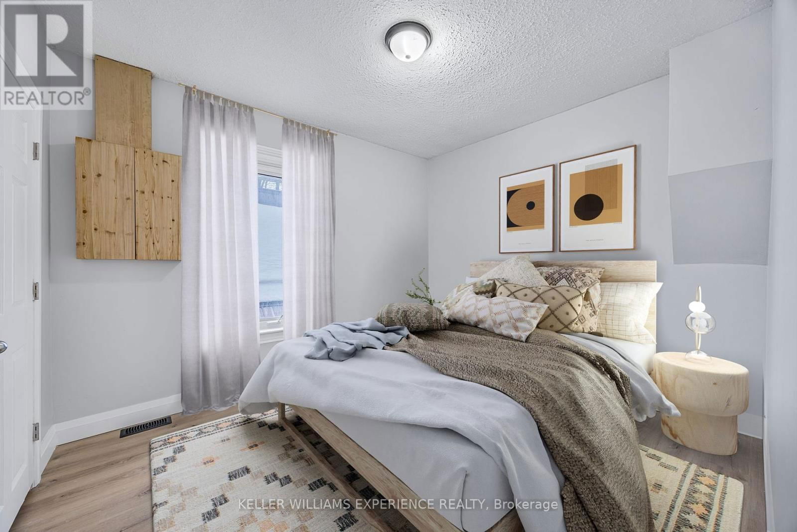 66 MATCHEDASH STREET SOUTH Image 19