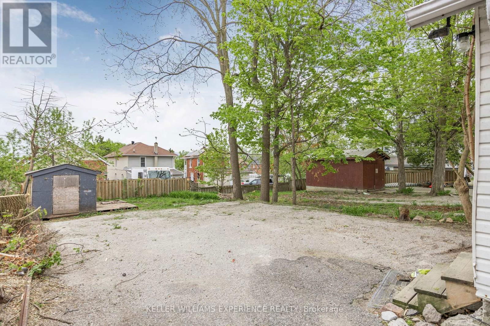 66 MATCHEDASH STREET SOUTH Image 40