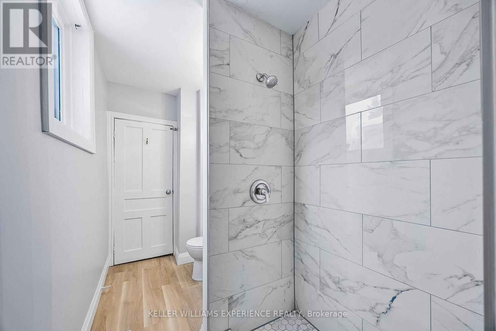 66 MATCHEDASH STREET SOUTH Image 8