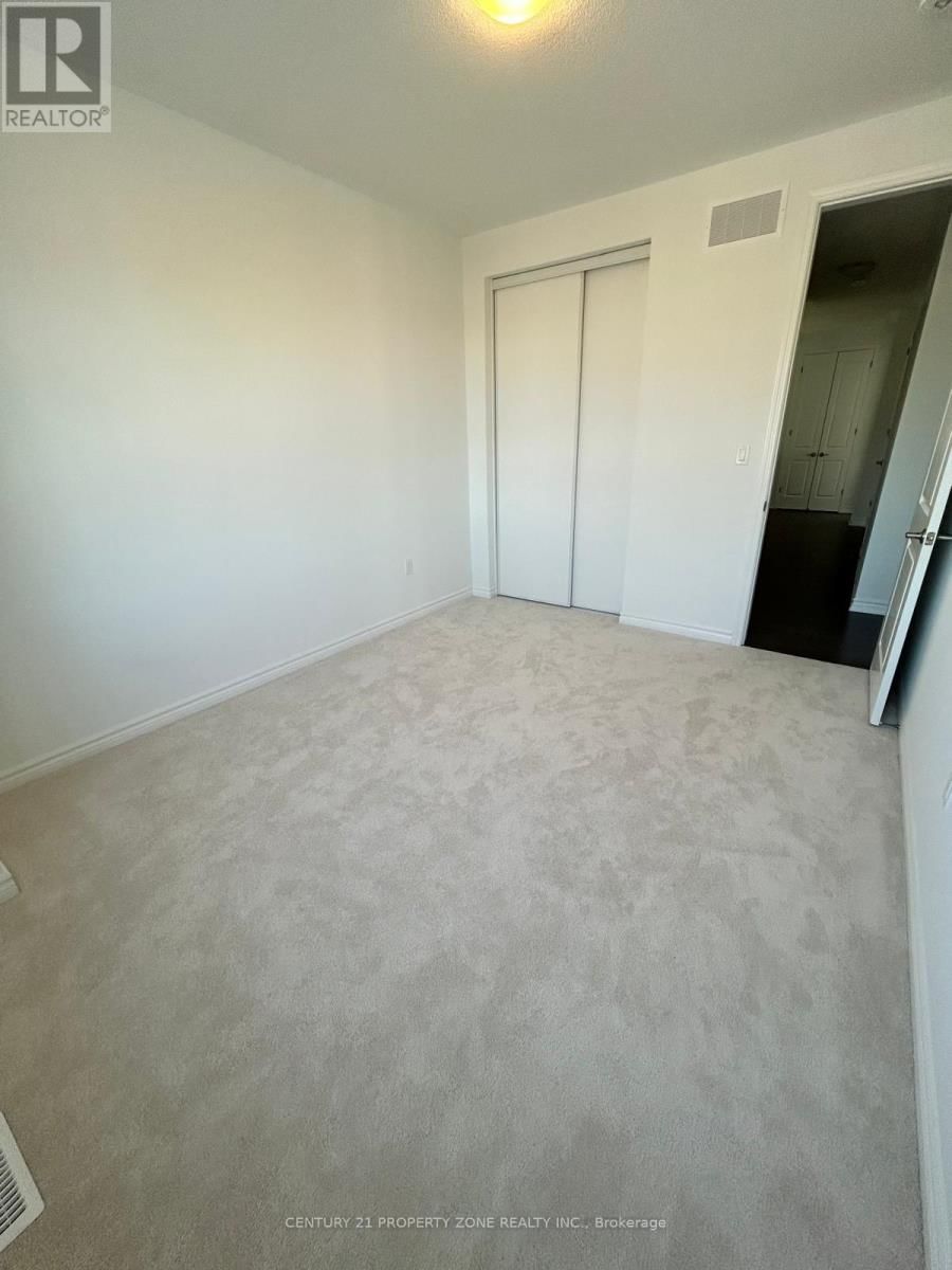 52 SUZUKI STREET Image 14