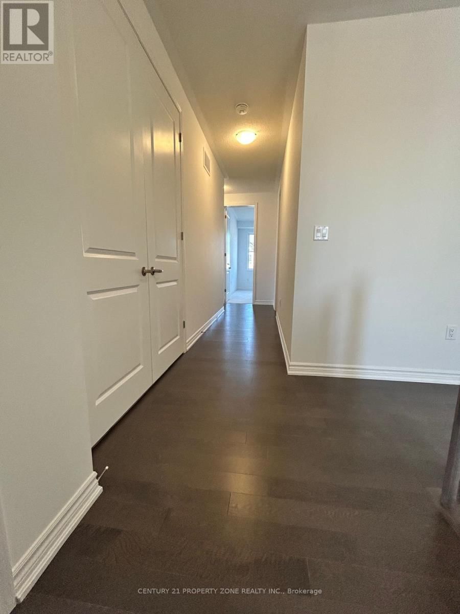 52 SUZUKI STREET Image 18