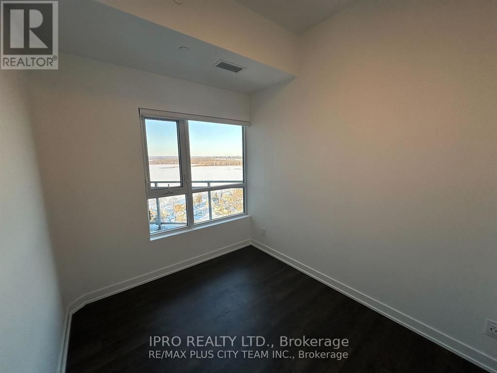 208 - 56 LAKESIDE TERRACE Image 12