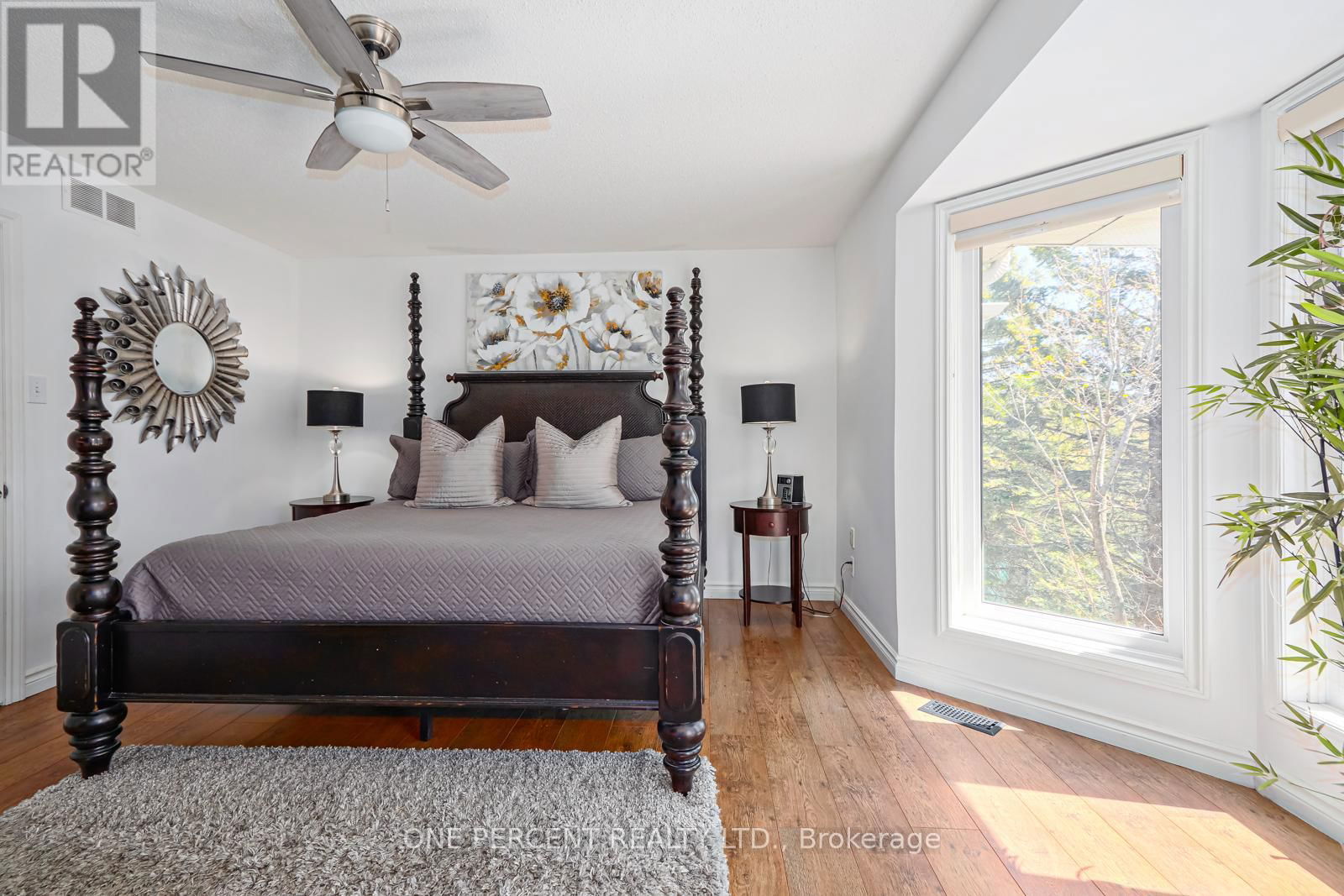 24 STARBOARD ROAD Image 16