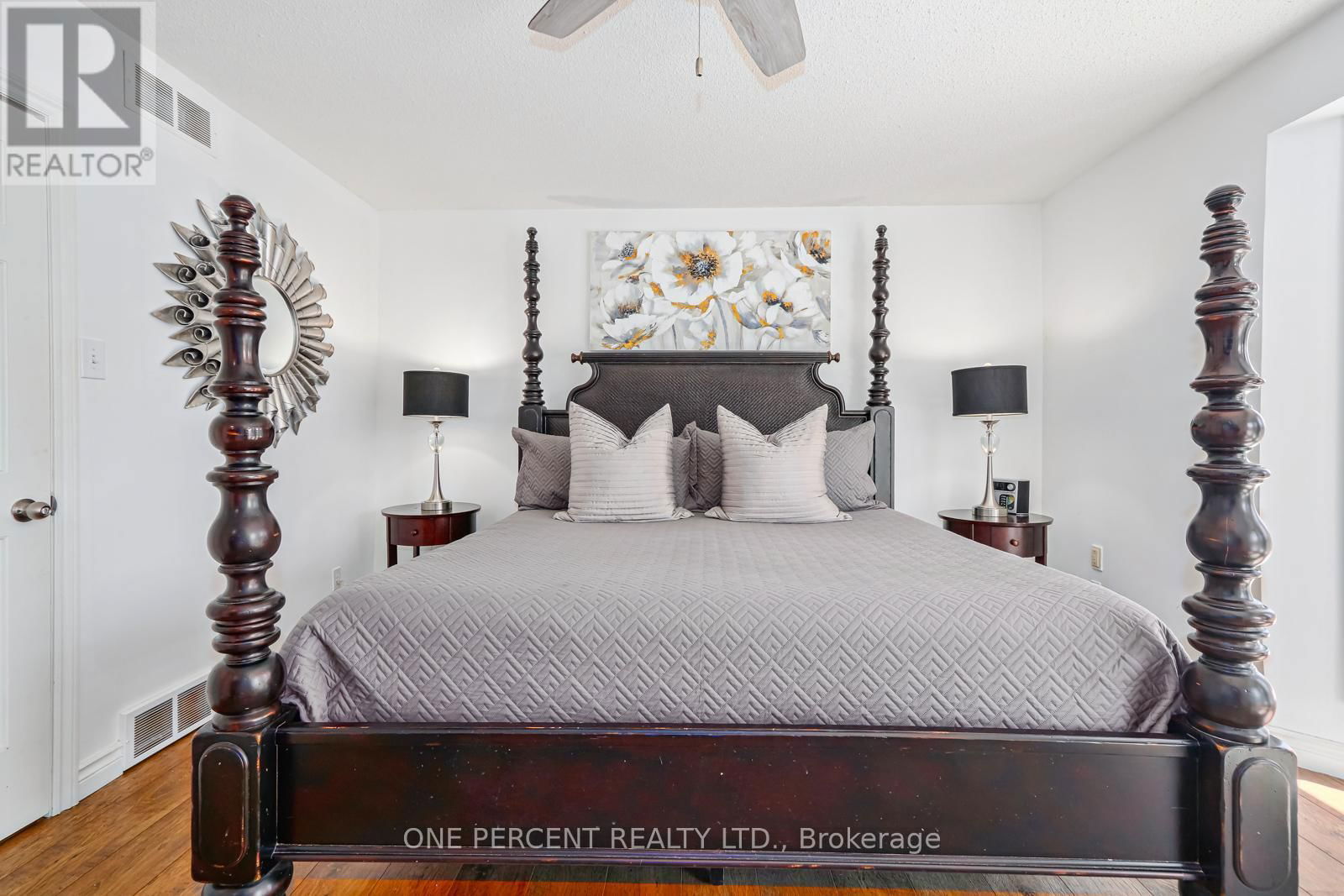 24 STARBOARD ROAD Image 17