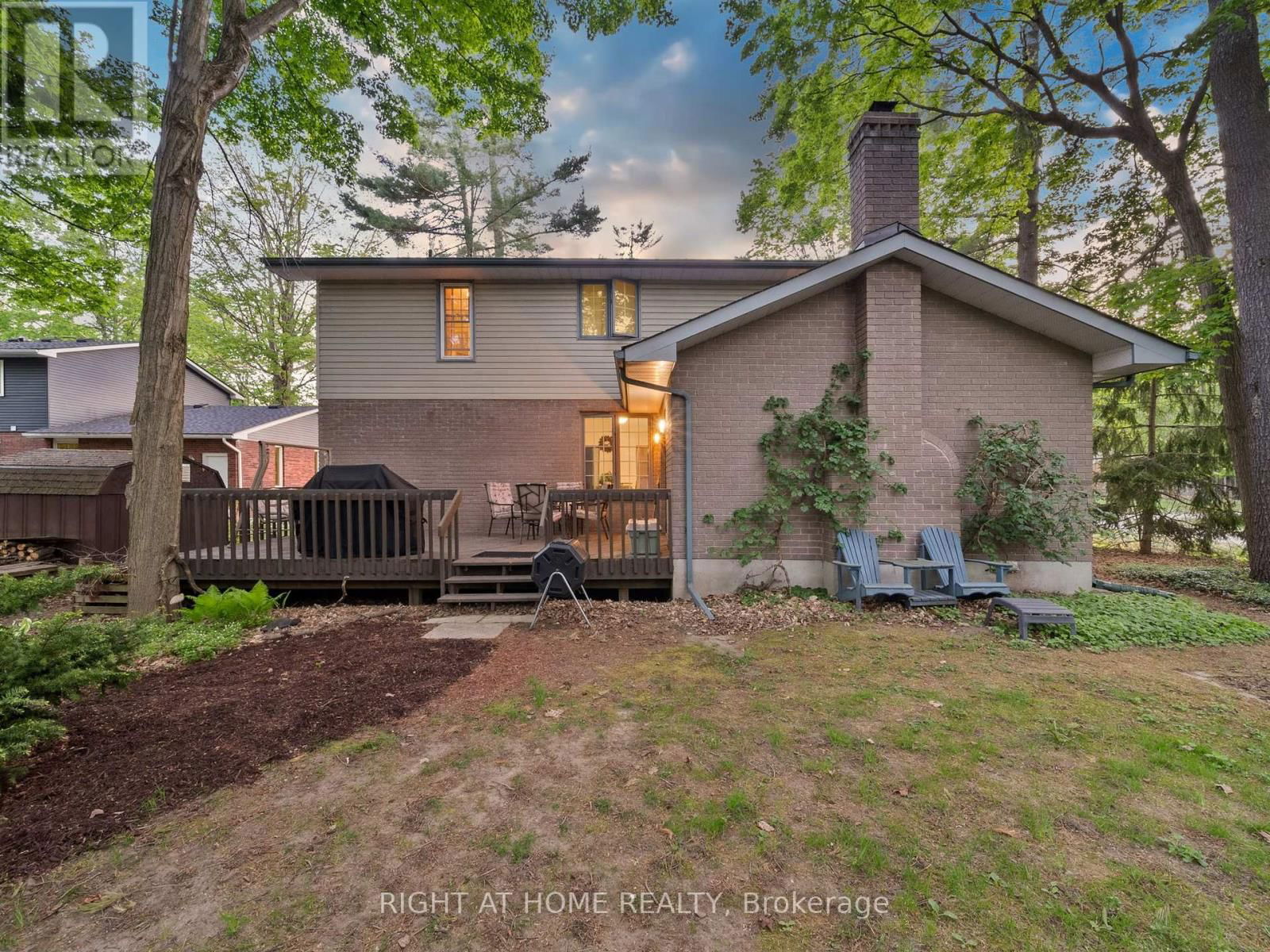 1857 KENSINGTON PLACE Image 42
