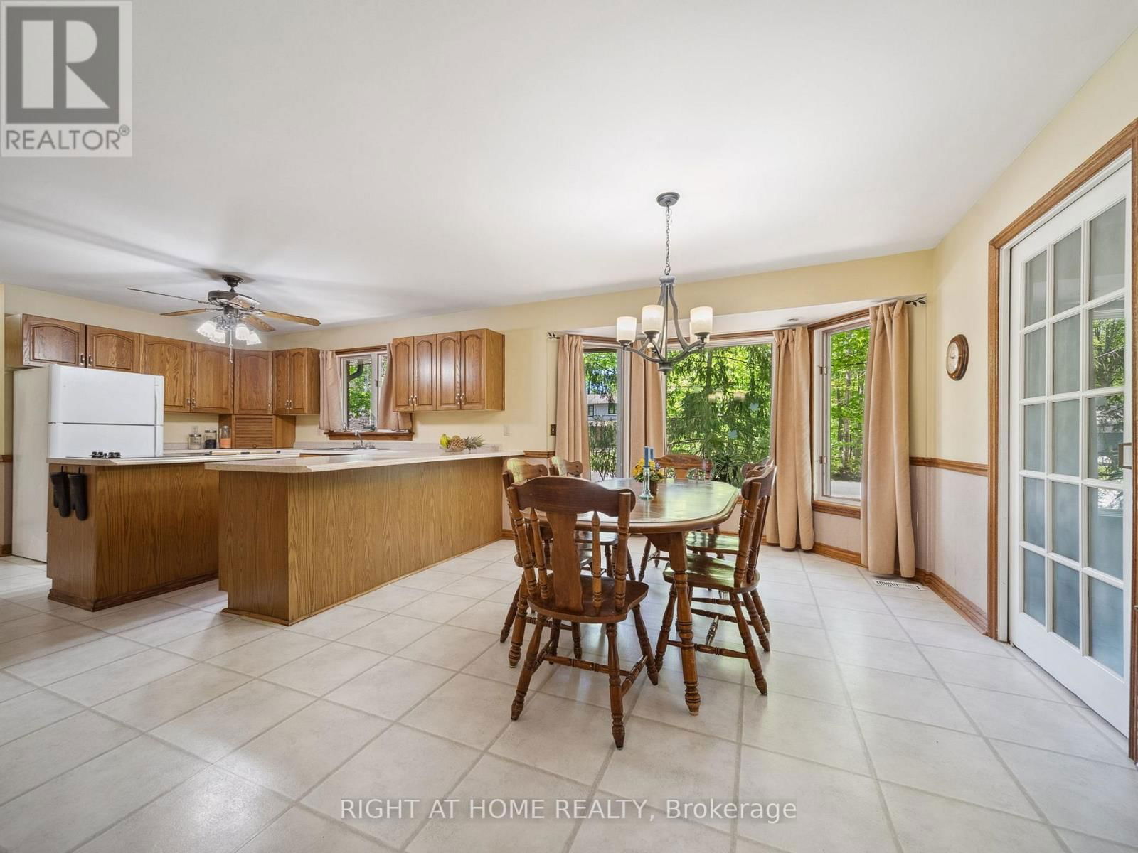 1857 KENSINGTON PLACE Image 5