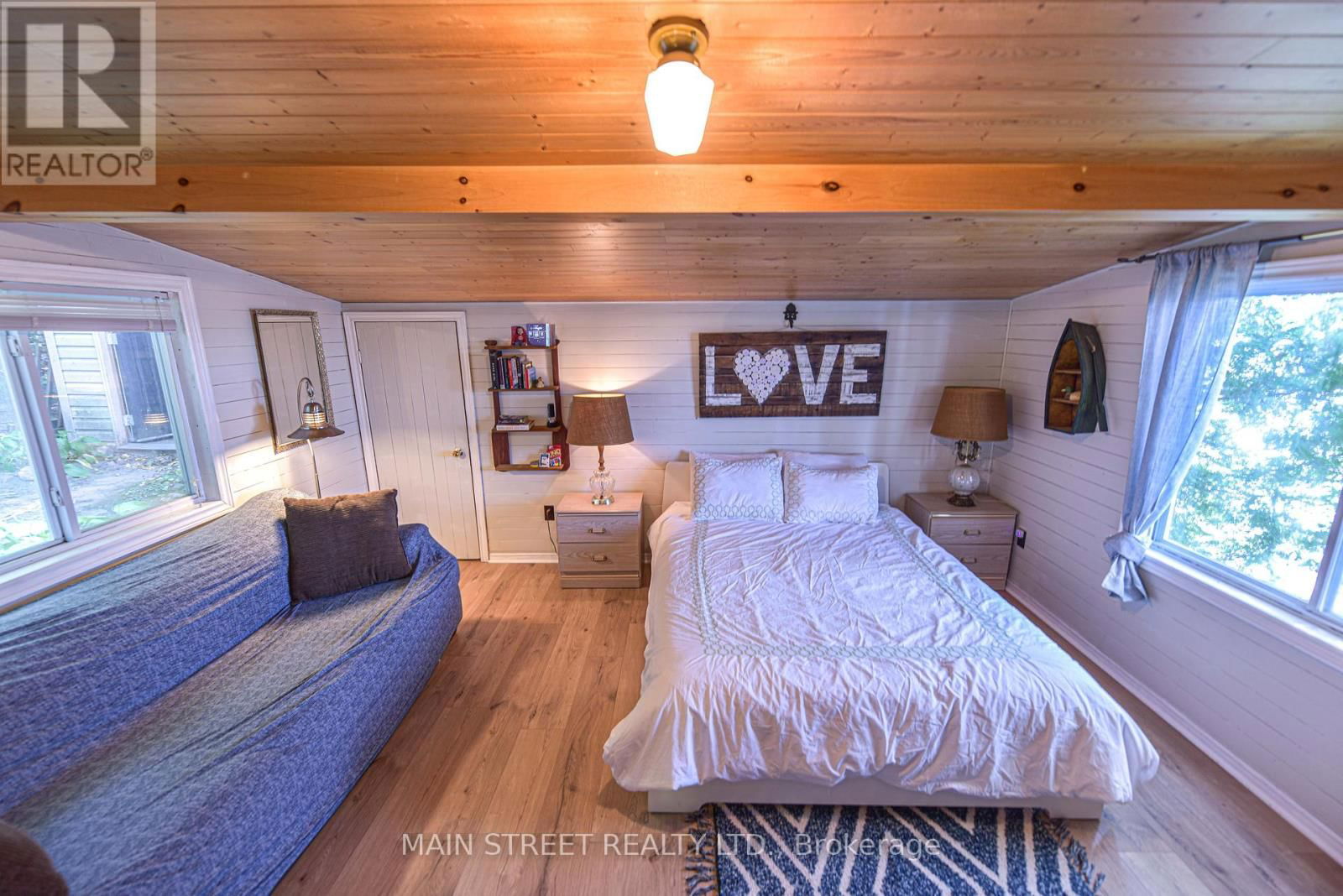 1316 BLACK BEACH LANE Image 17