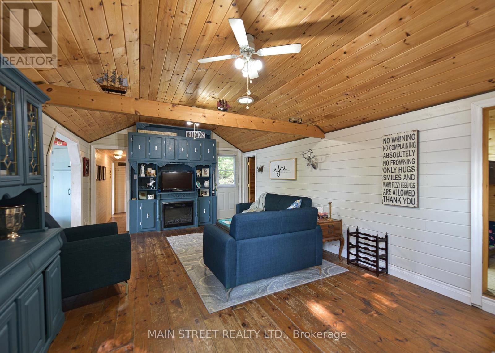 1316 BLACK BEACH LANE Image 7