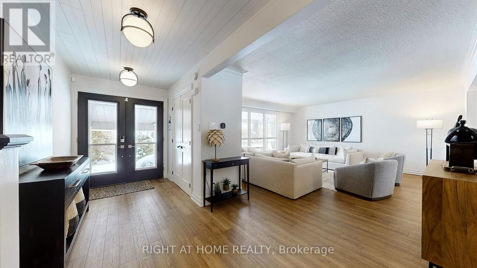 127 PUGET STREET Image 16