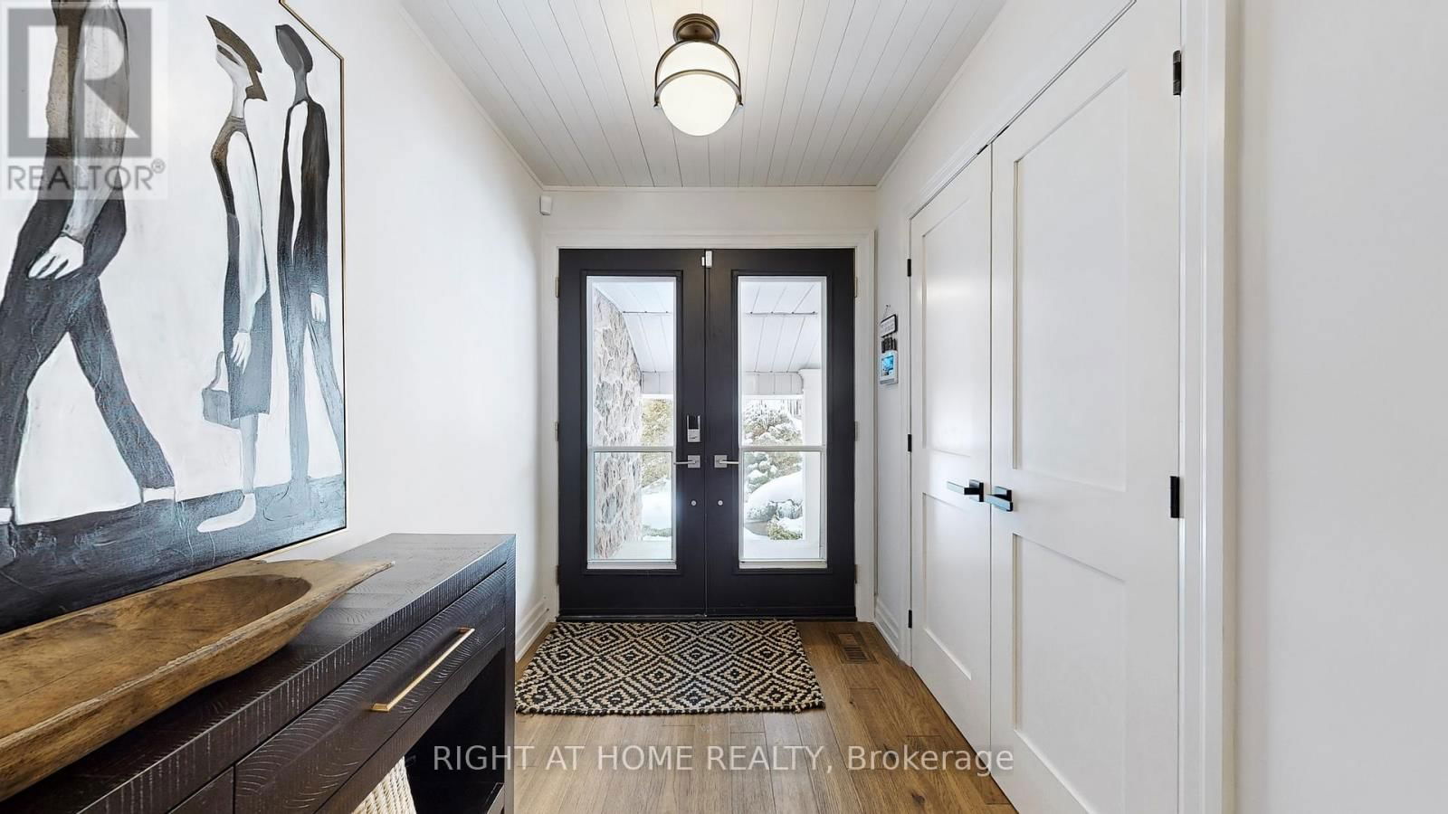 127 PUGET STREET Image 17