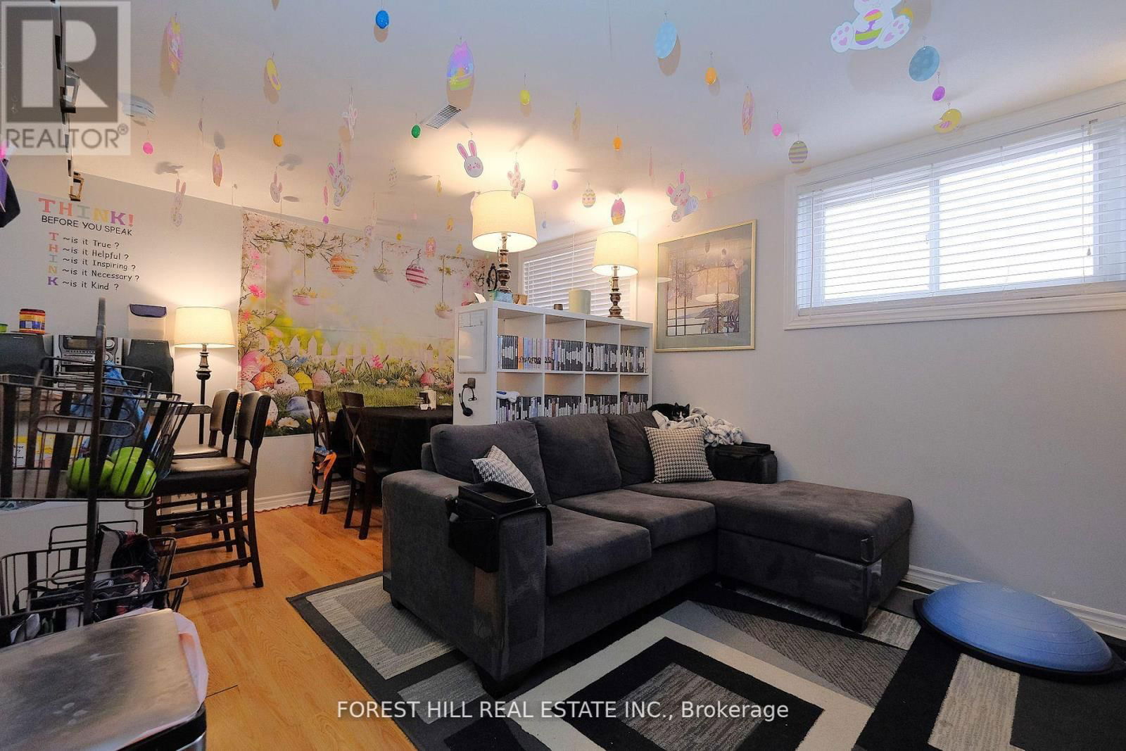 449 LEACOCK DRIVE Image 10