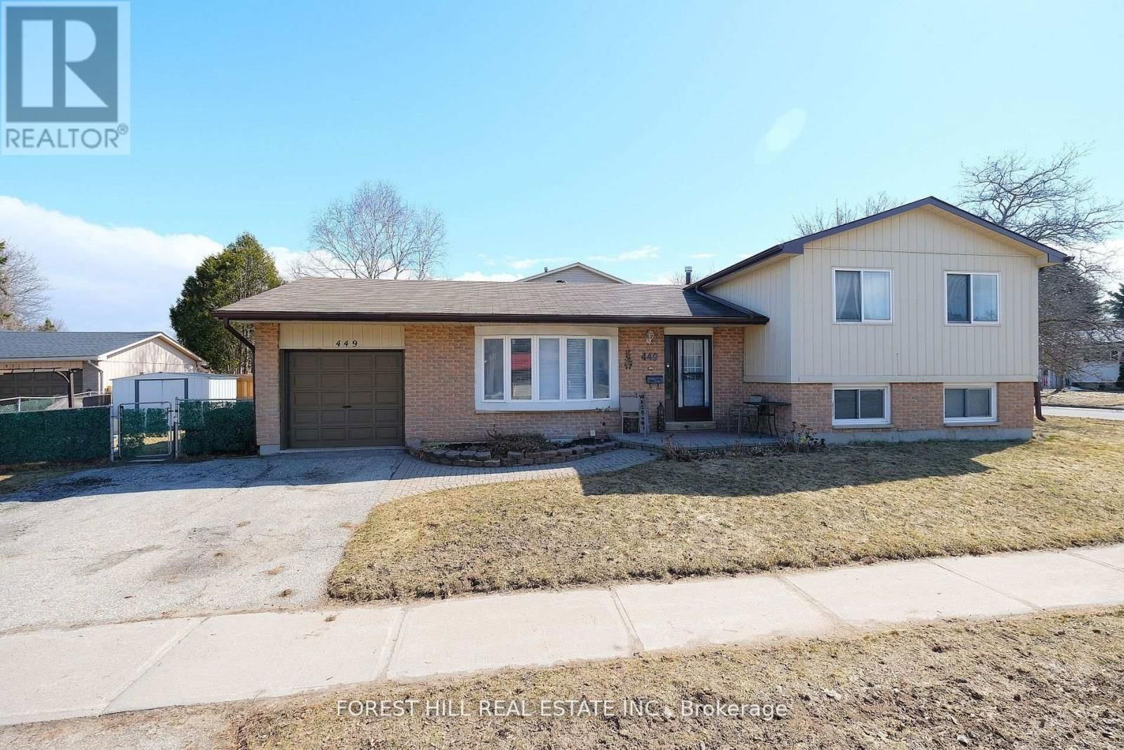449 LEACOCK DRIVE Image 2