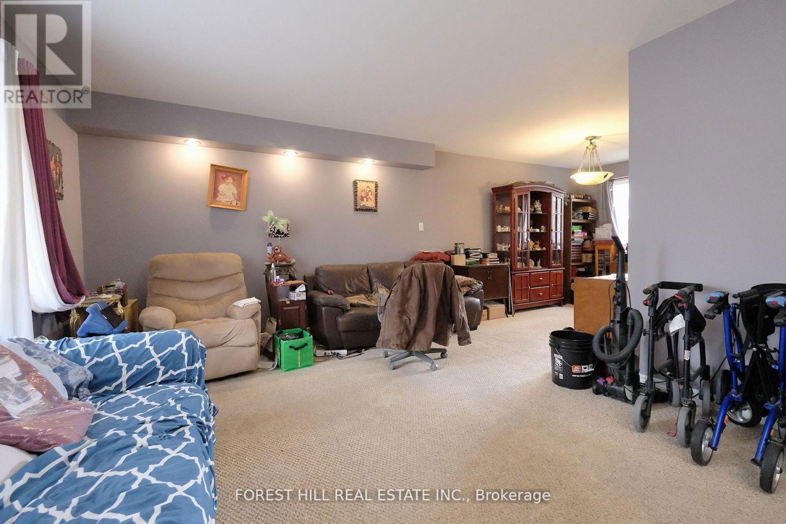 449 LEACOCK DRIVE Image 21