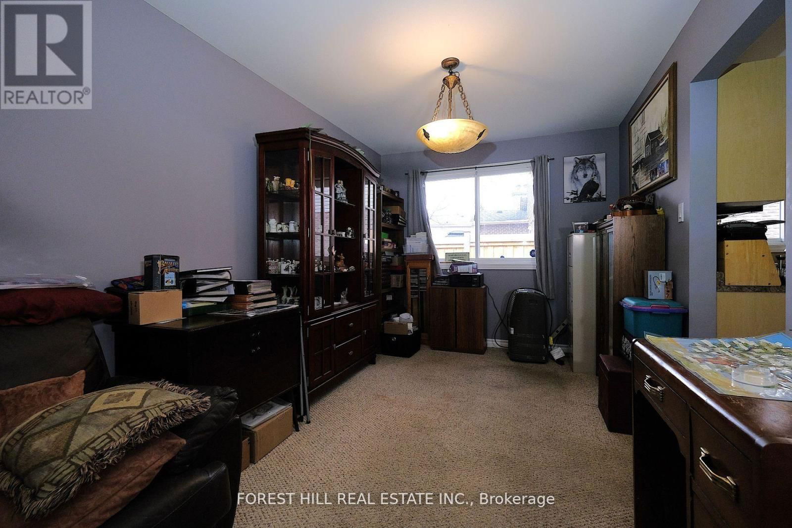 449 LEACOCK DRIVE Image 23