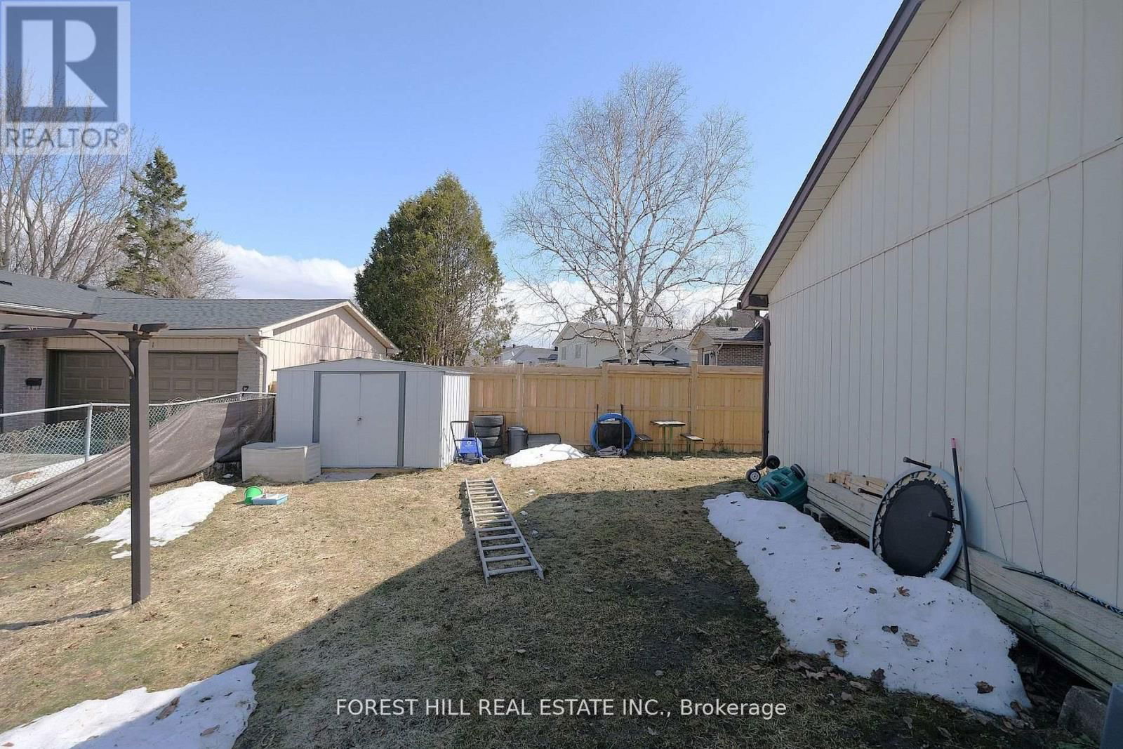 449 LEACOCK DRIVE Image 7