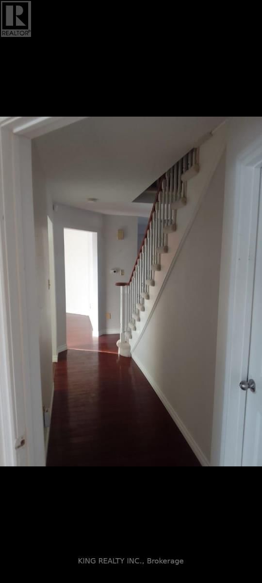 139 LIVINGSTONE STREET Image 10