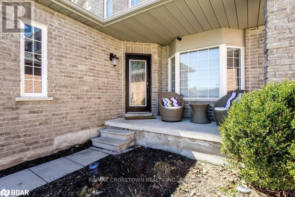 52 PENVILL TRAIL Image 2