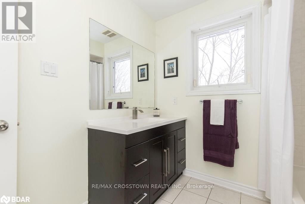 52 PENVILL TRAIL Image 39