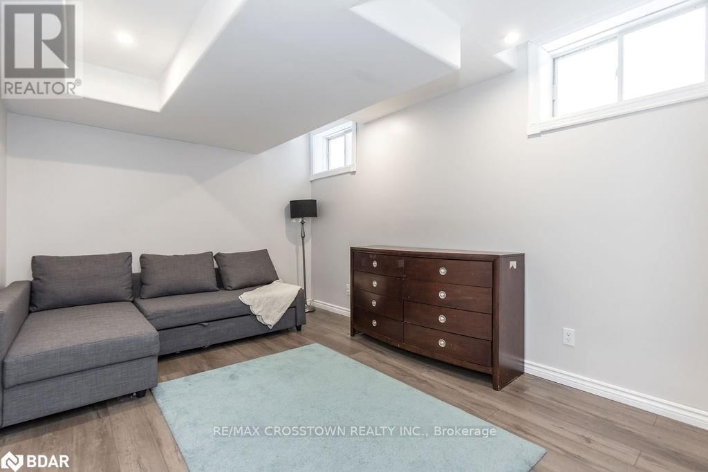 52 PENVILL TRAIL Image 46