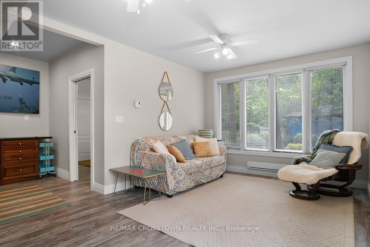 61 EARL STREET Image 34
