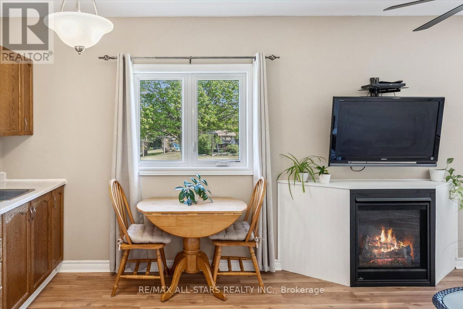 54 MARLOW CIRCLE Image 31