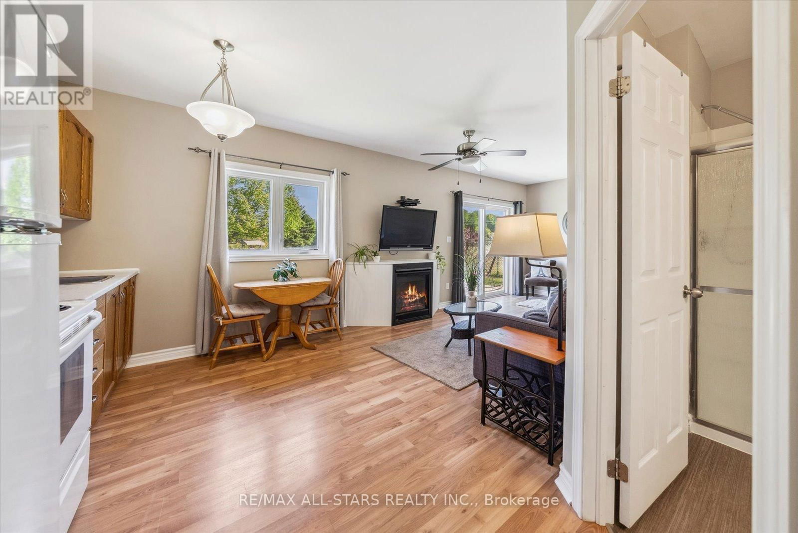54 MARLOW CIRCLE Image 32