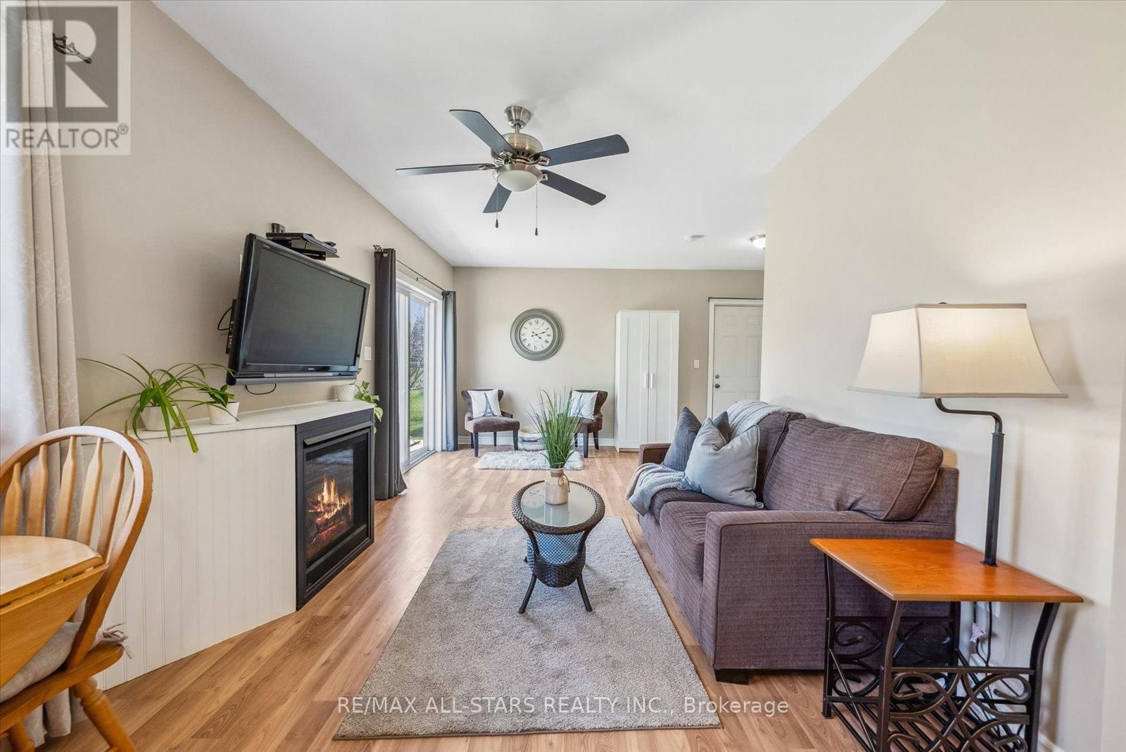 54 MARLOW CIRCLE Image 34