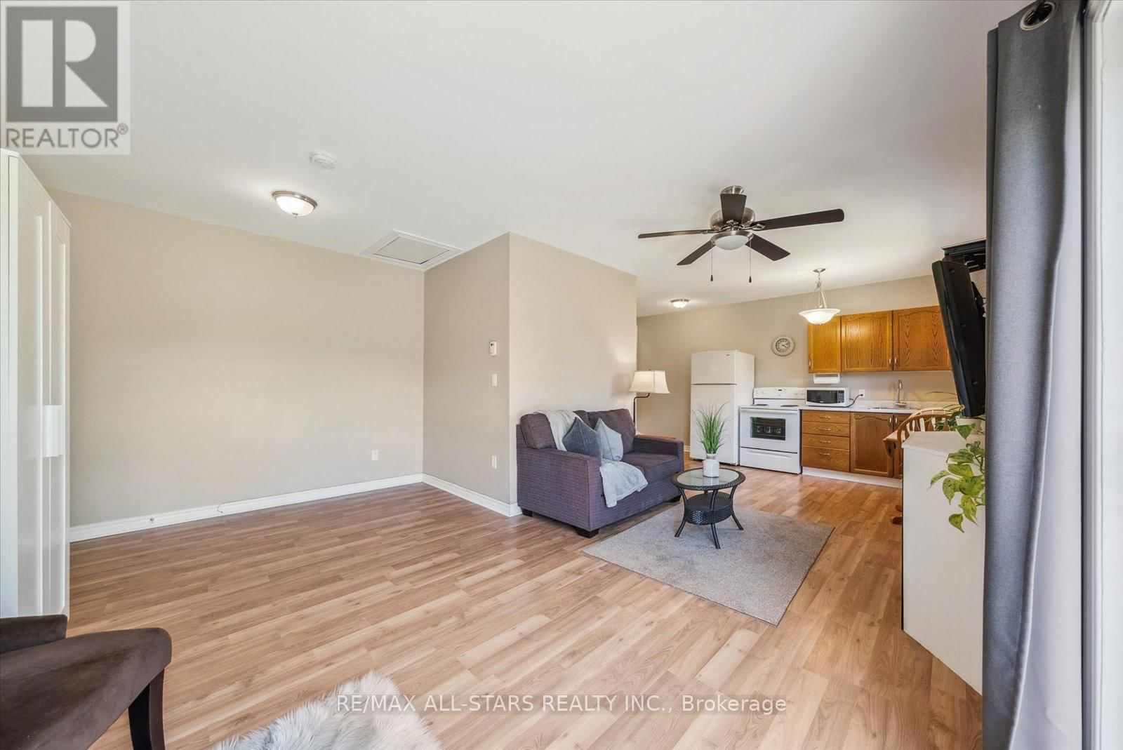 54 MARLOW CIRCLE Image 37