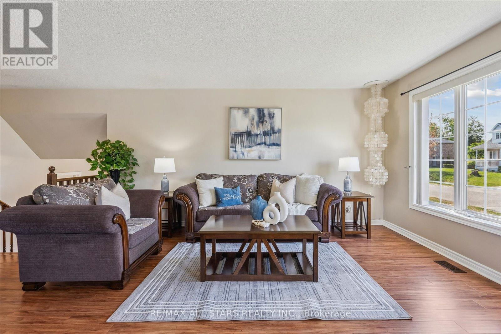 54 MARLOW CIRCLE Image 7