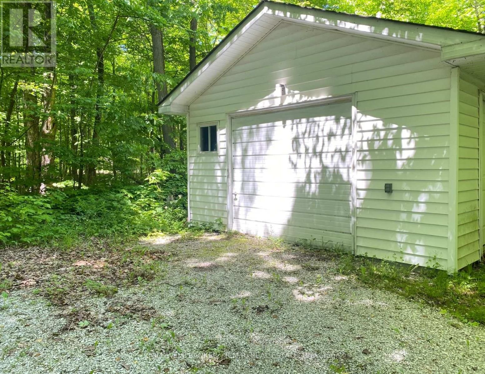 3493 SOUTHWOOD BEACH BOULEVARD Image 4