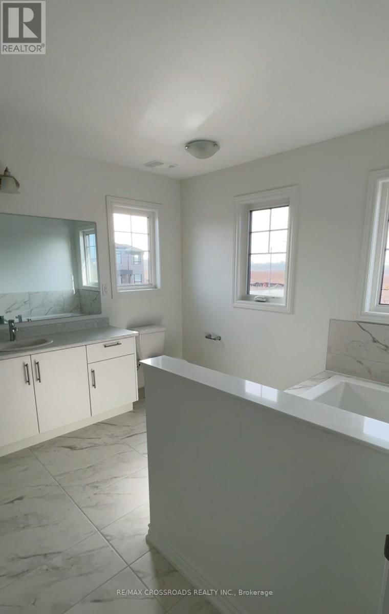 312 MADELAINE DRIVE Image 14