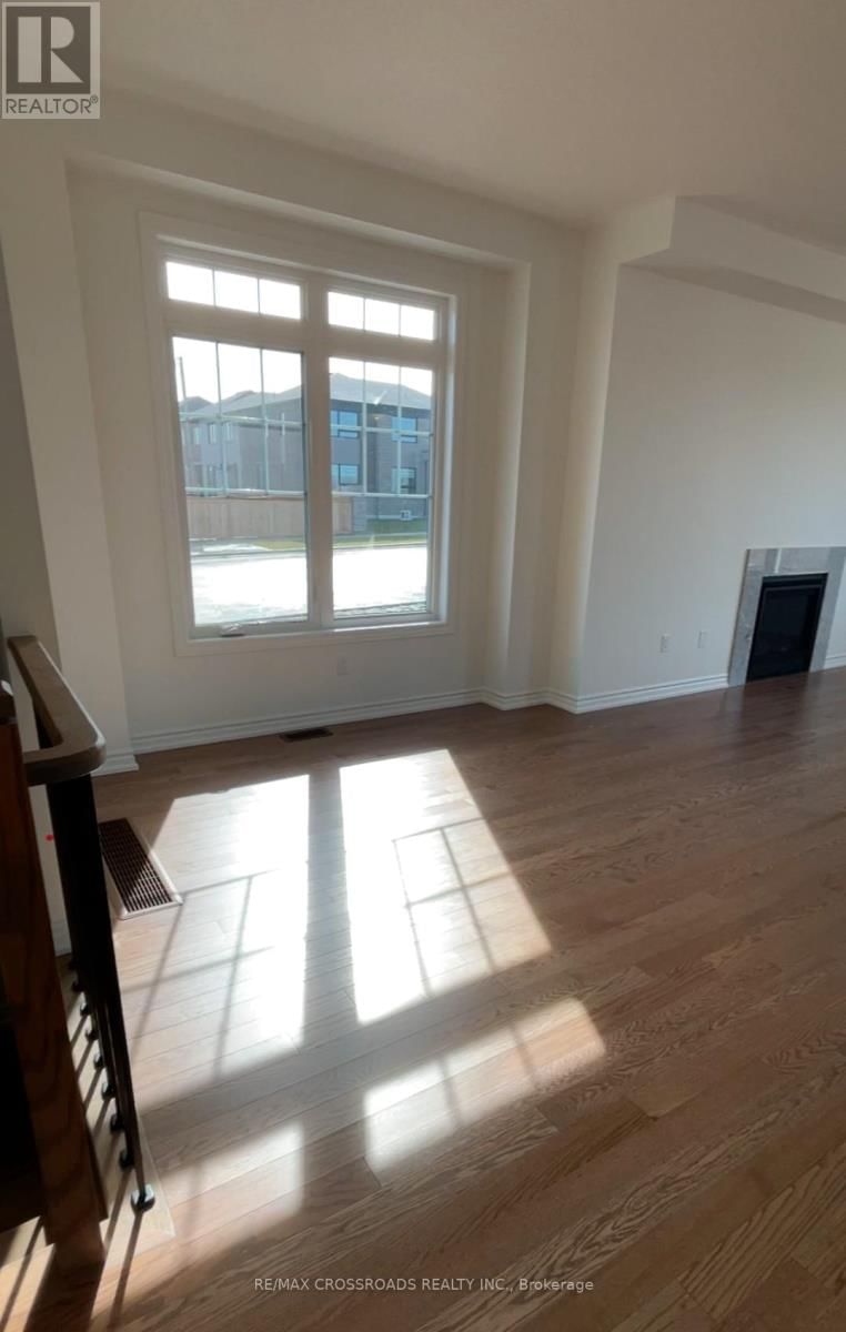 312 MADELAINE DRIVE Image 15