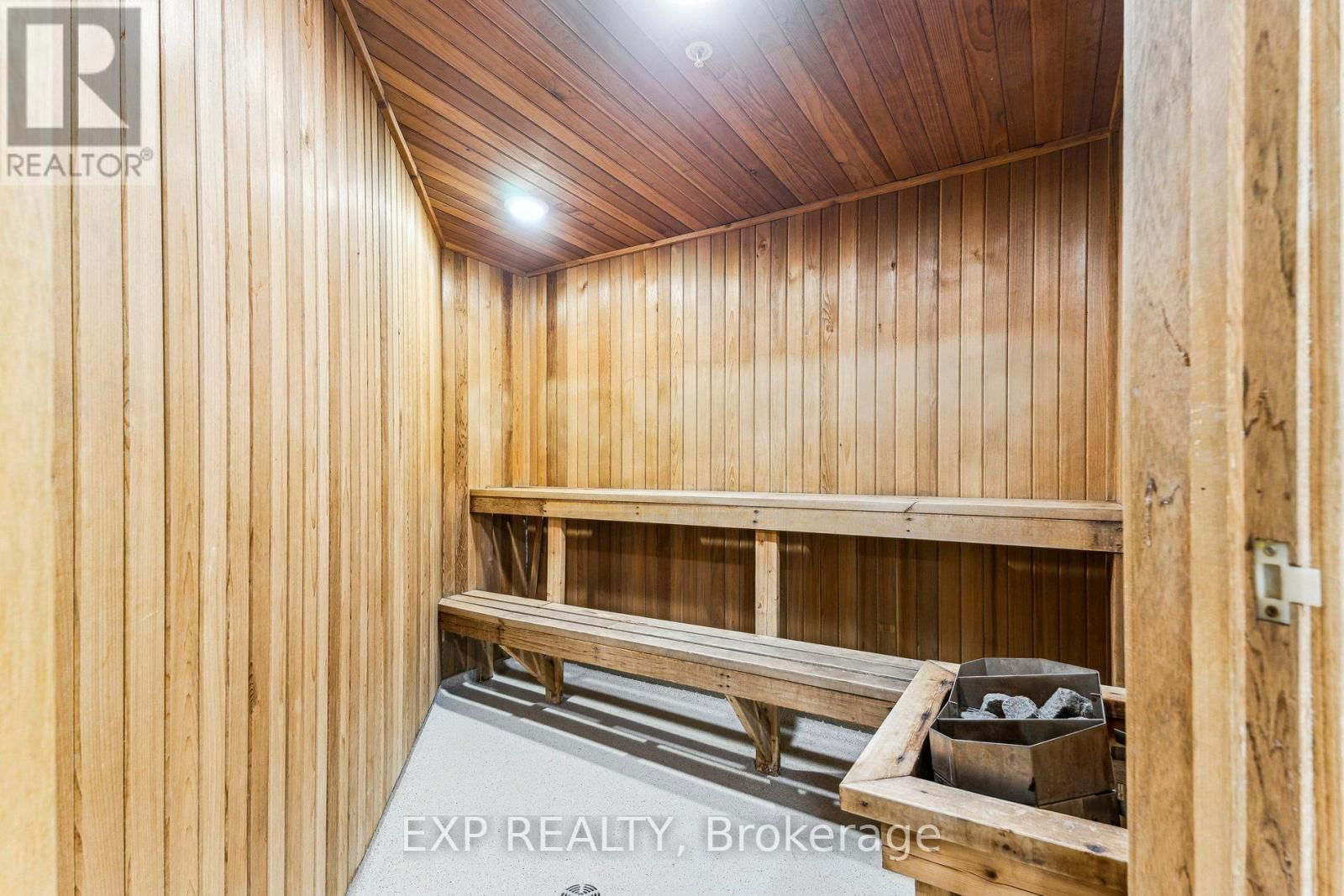 604 - 6 TORONTO STREET Image 24