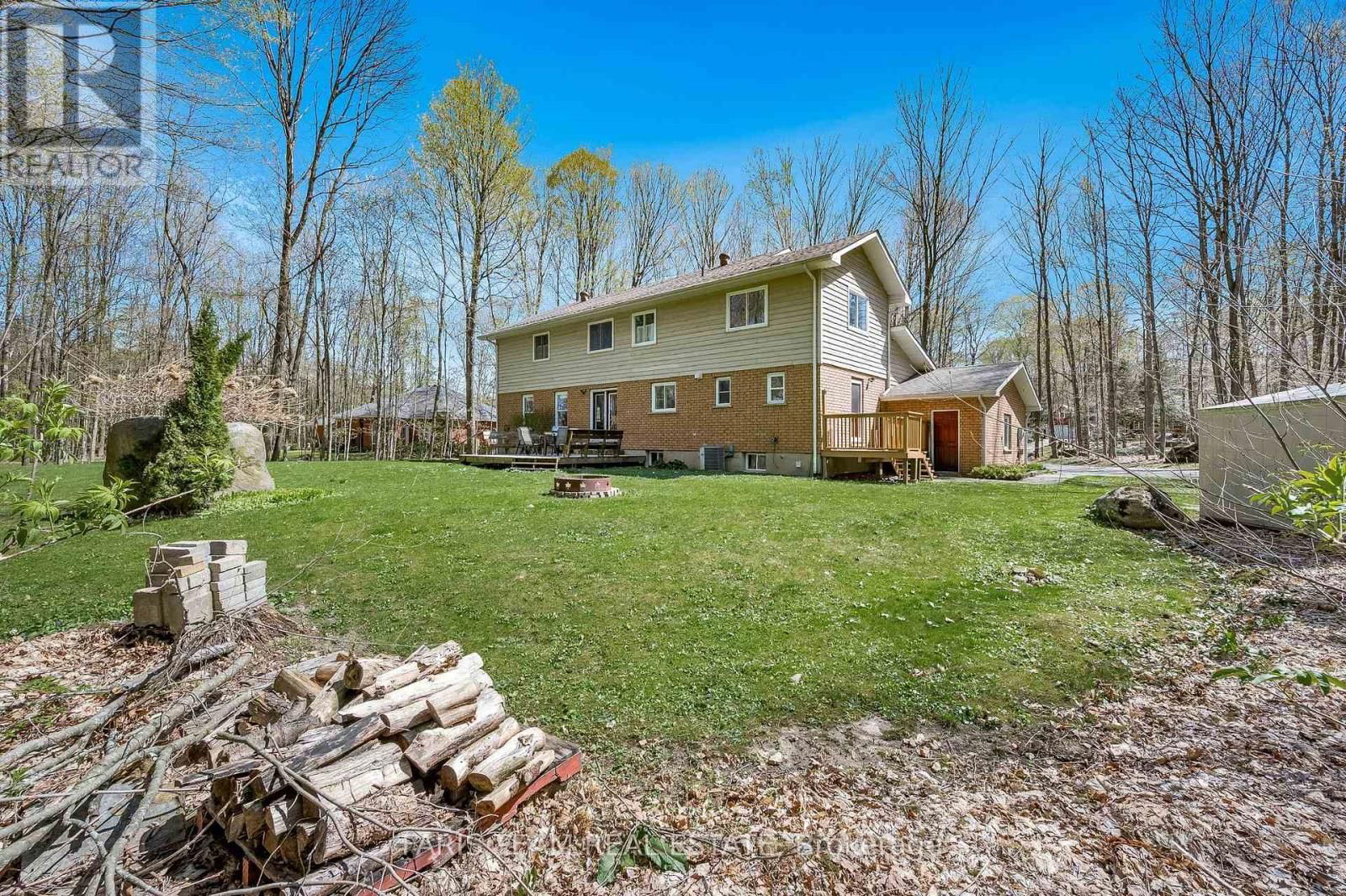 64 GOLDFINCH CRESCENT Image 32