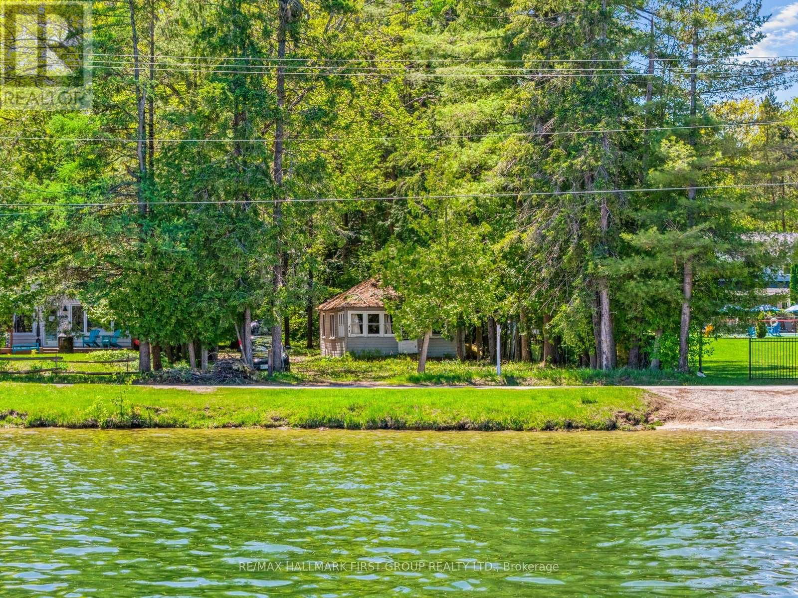 3070 SPARROW LAKE ROAD SOUTH Image 14