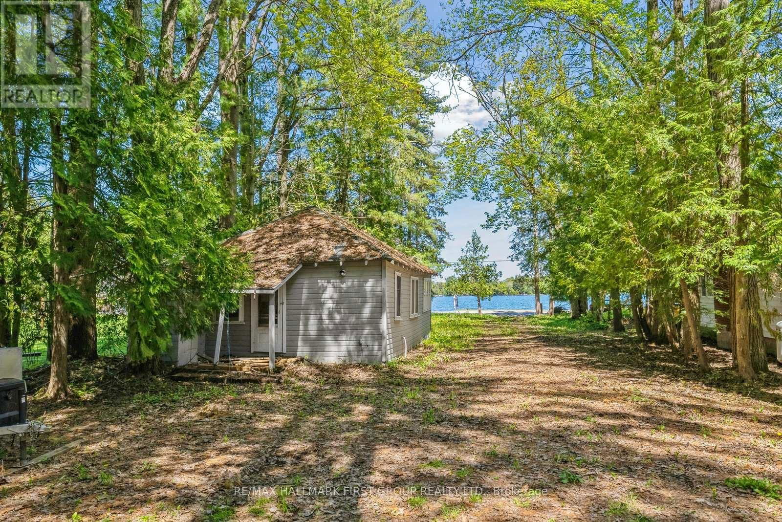 3070 SPARROW LAKE ROAD SOUTH Image 9