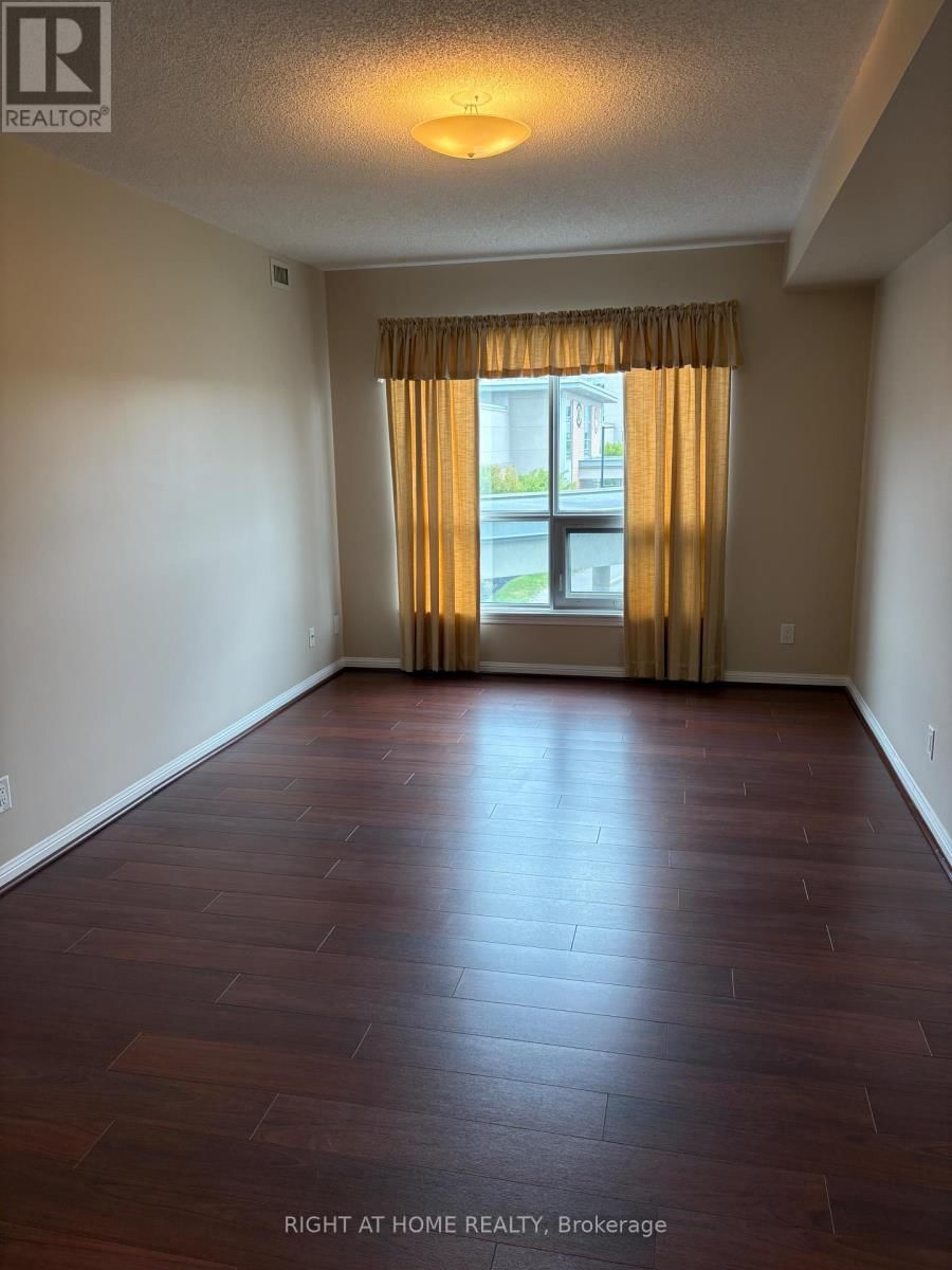201 - 90 DEAN AVENUE Image 32