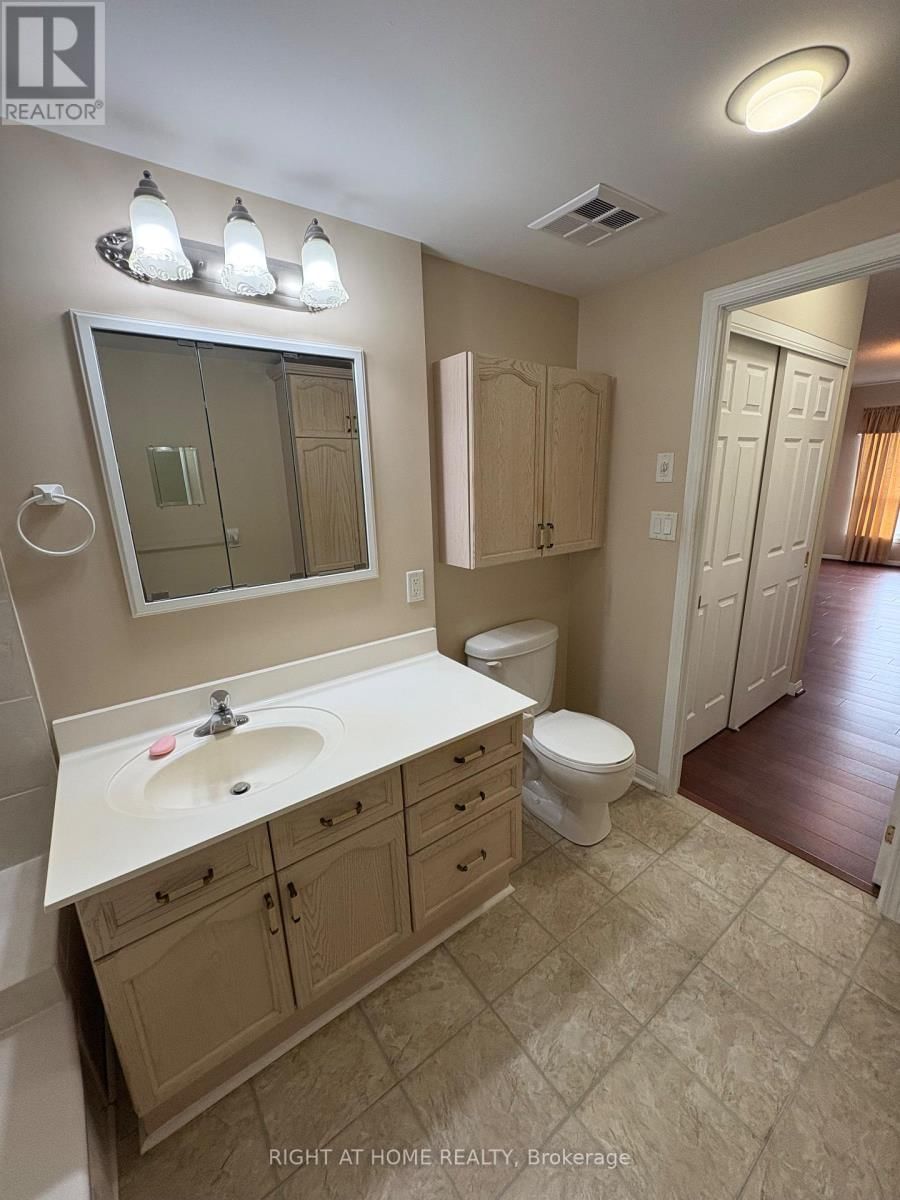 201 - 90 DEAN AVENUE Image 35