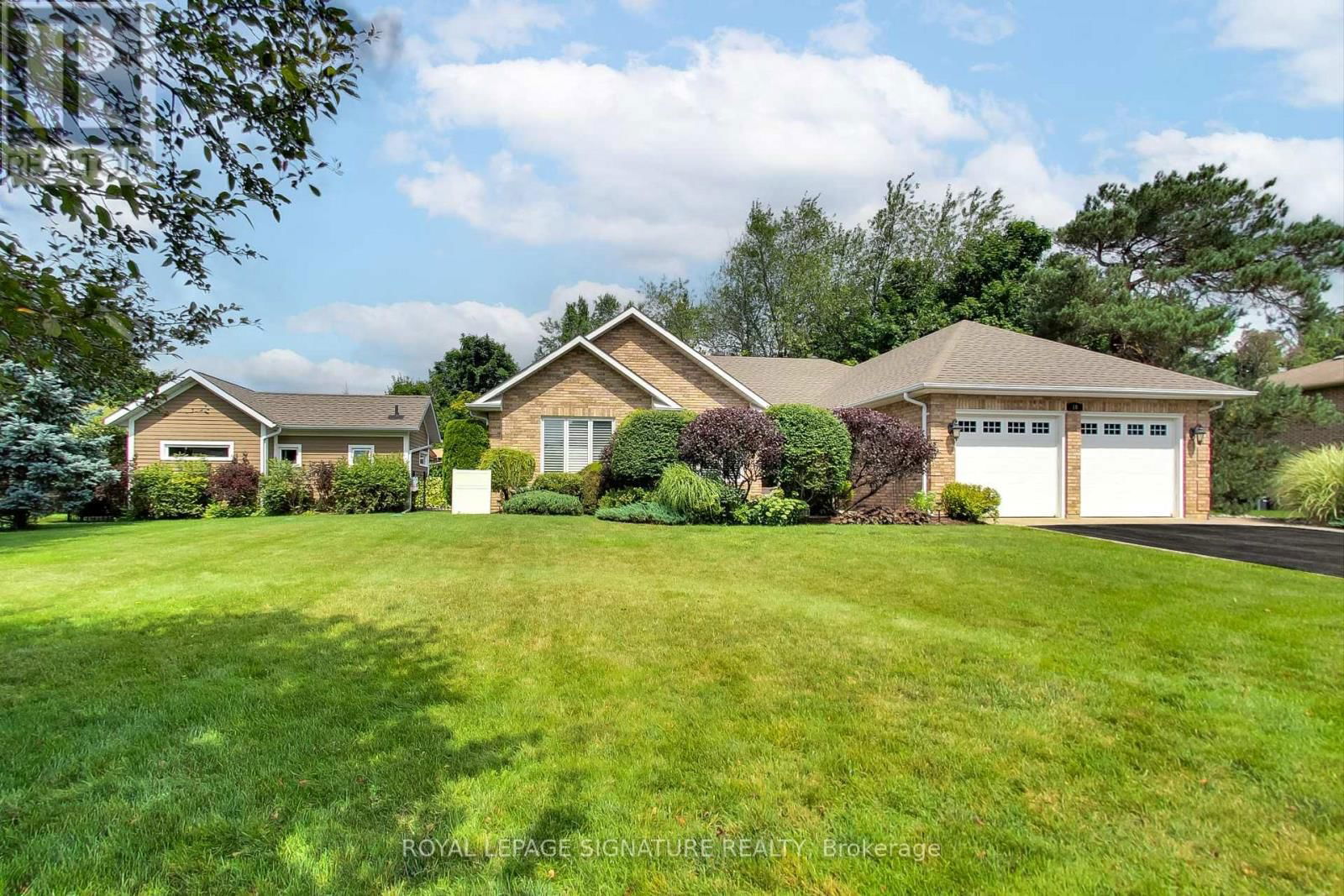 10 WILLOW BAY DRIVE Image 2