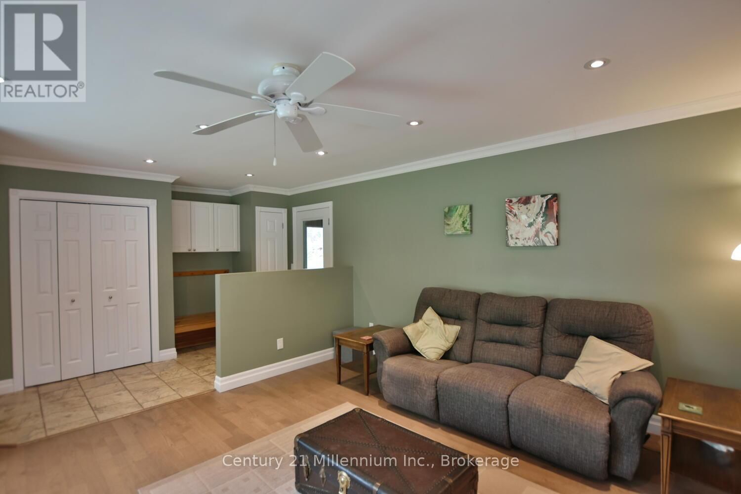 48 INDIANOLA CRESCENT Image 21