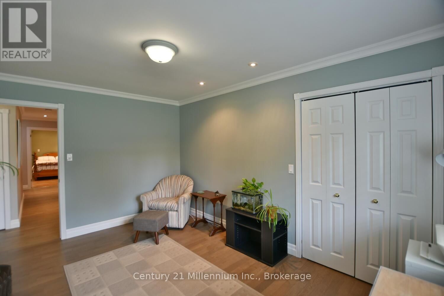 48 INDIANOLA CRESCENT Image 35