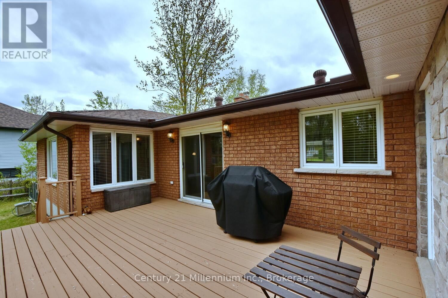 48 INDIANOLA CRESCENT Image 46