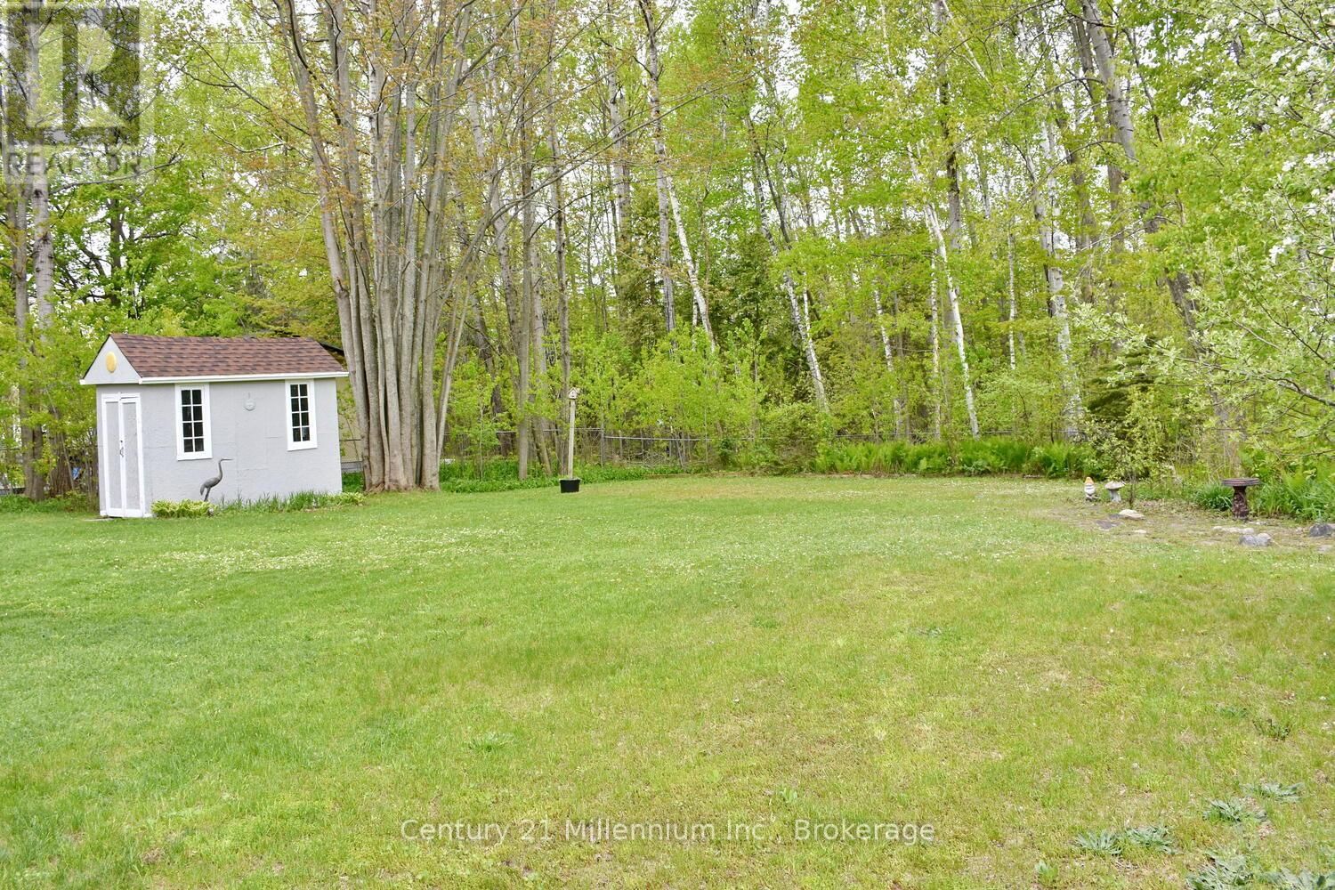 48 INDIANOLA CRESCENT Image 48