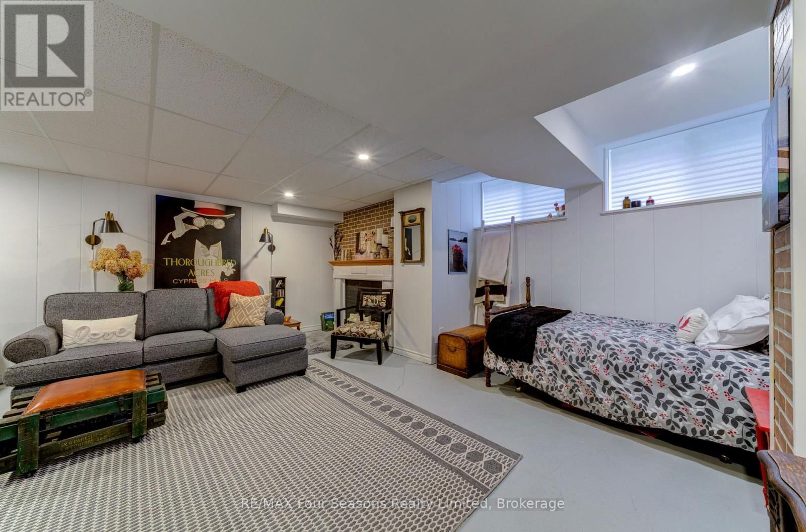 36 LETT AVENUE Image 33